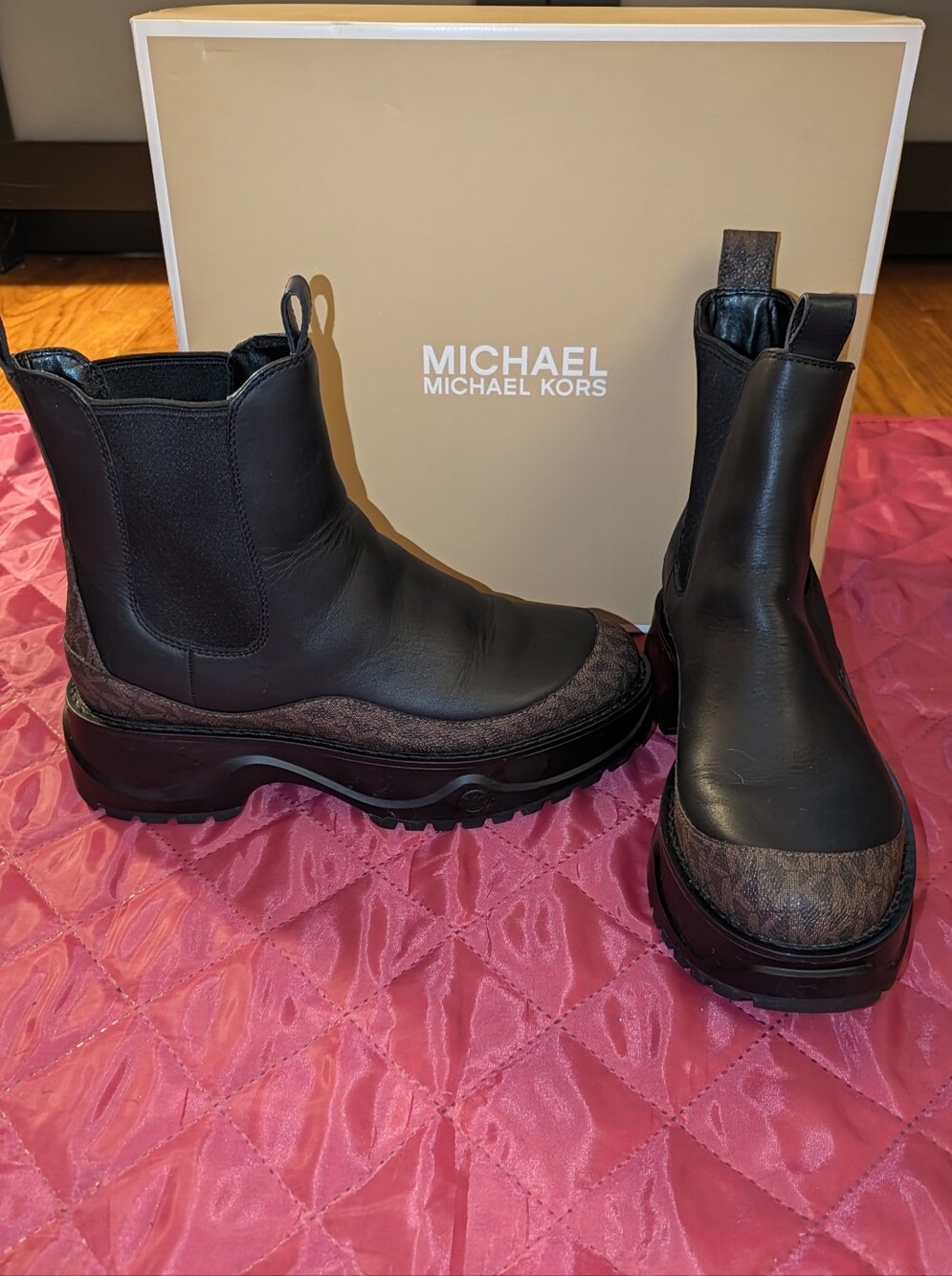 Michael Kors Dupree Bootie Leather Ankle Boots US 7M
